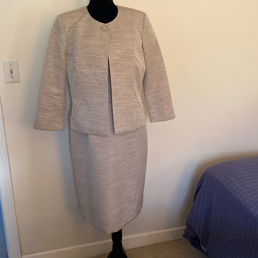 Sophisticated Cream Long Sleeve Dress Suit